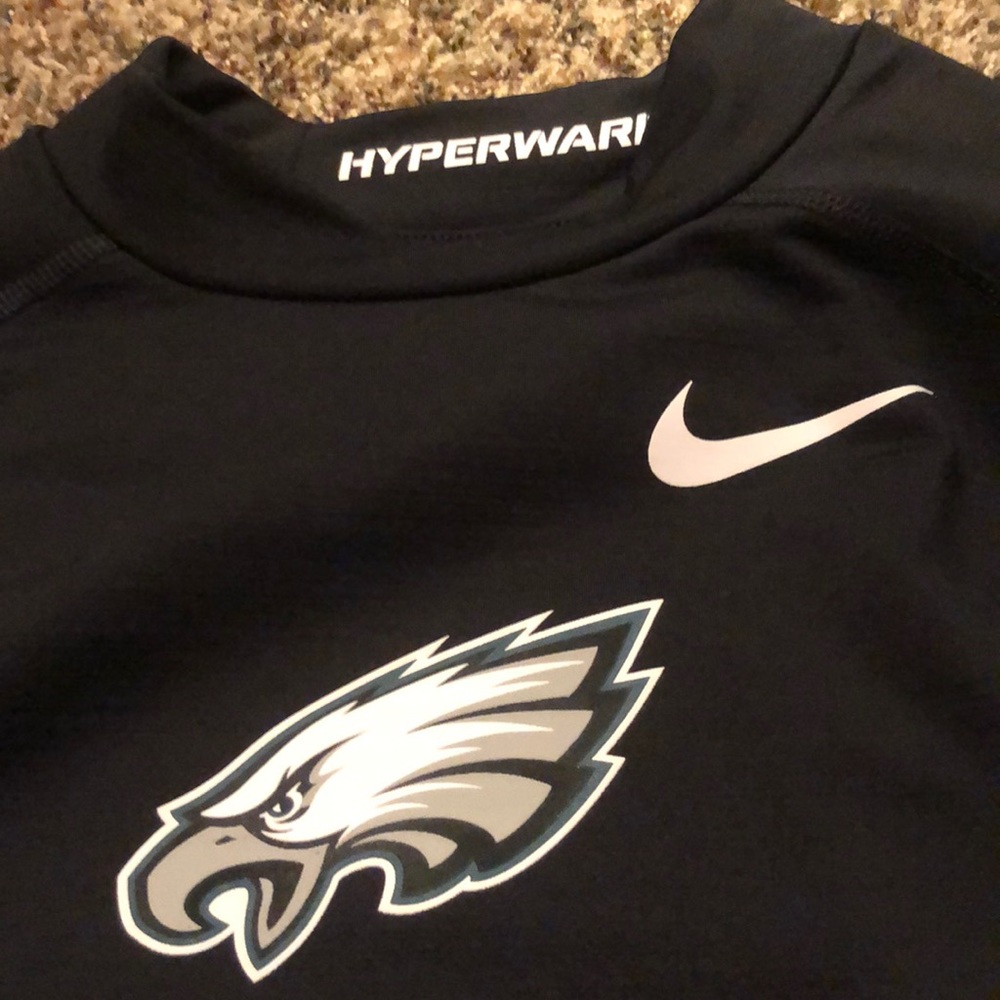Nike Hyperwarm Eagles - Picture 2 of 2